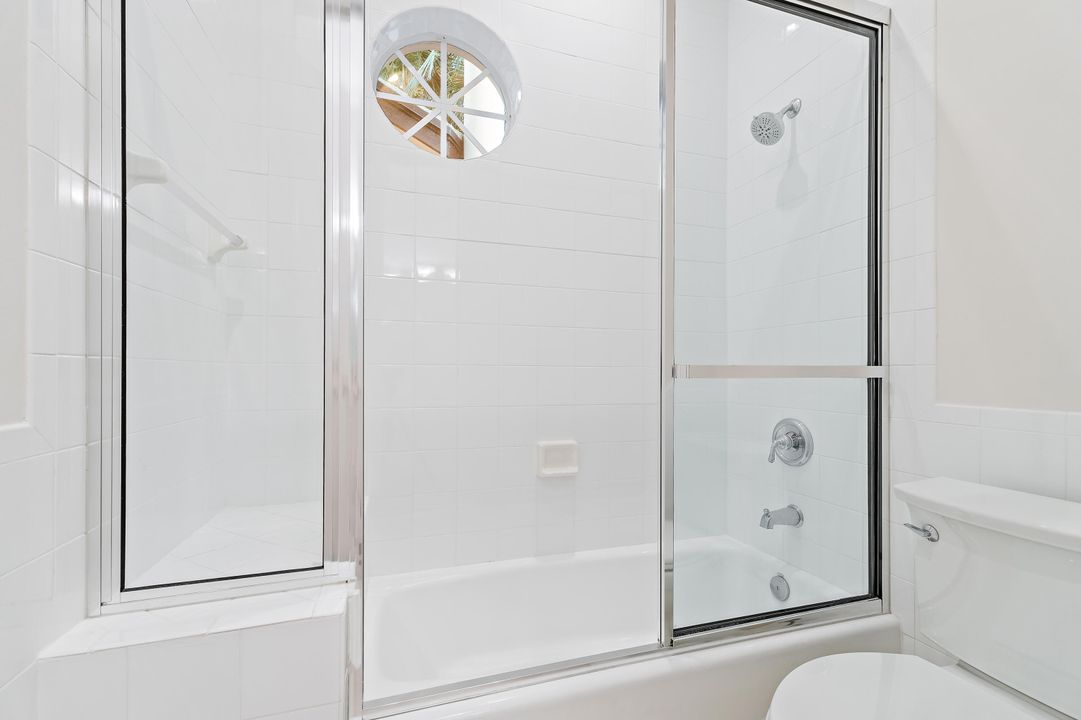 出租: $19,000 (4 贝兹, 4 浴室, 3647 平方英尺)