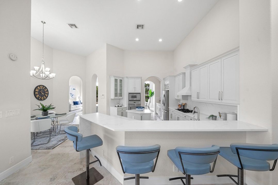 En Venta: $1,899,000 (4 camas, 3 baños, 3202 Pies cuadrados)