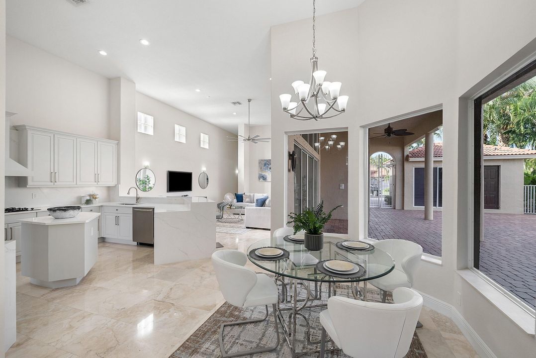 En Venta: $1,899,000 (4 camas, 3 baños, 3202 Pies cuadrados)