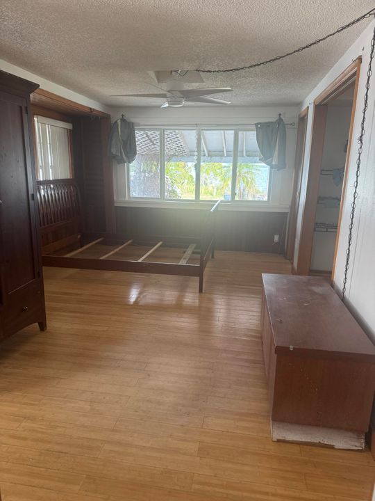 На продажу: $679,000 (5 спален, 4 ванн, 2923 Квадратных фут)