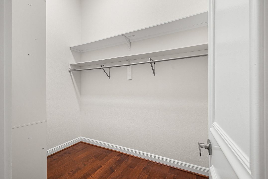 En Venta: $1,899,000 (4 camas, 3 baños, 3202 Pies cuadrados)