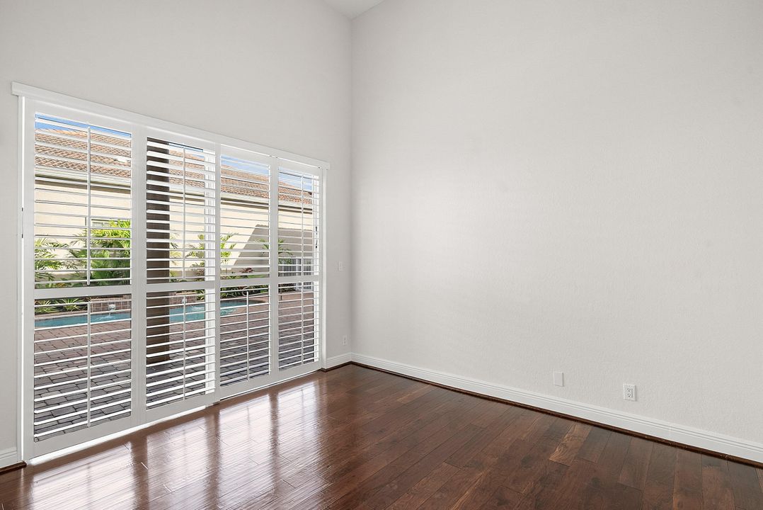 En Venta: $1,899,000 (4 camas, 3 baños, 3202 Pies cuadrados)