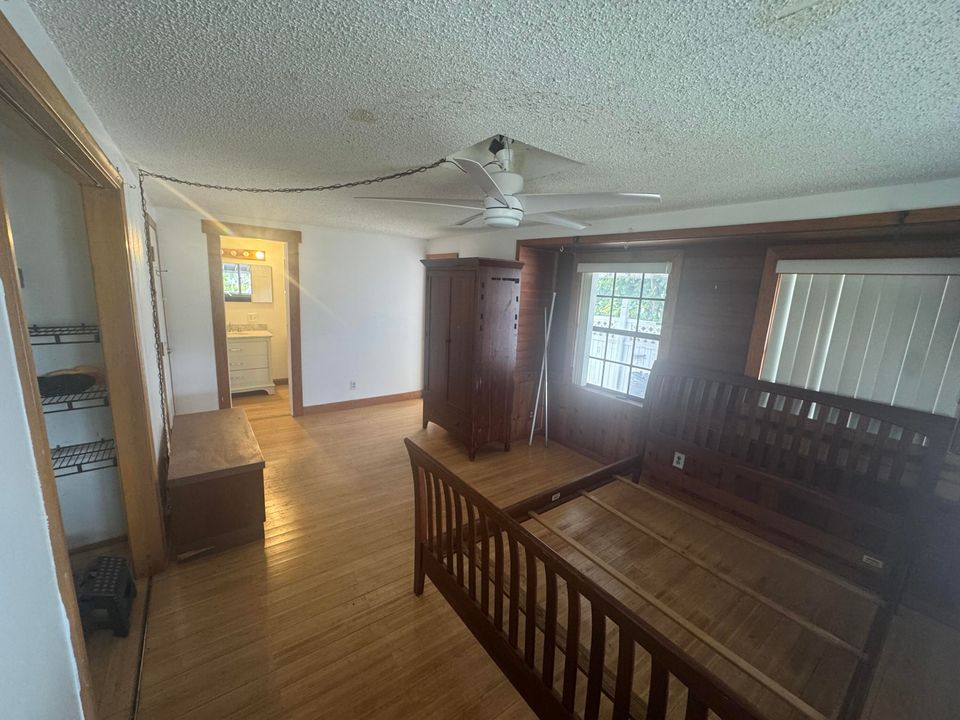 На продажу: $679,000 (5 спален, 4 ванн, 2923 Квадратных фут)