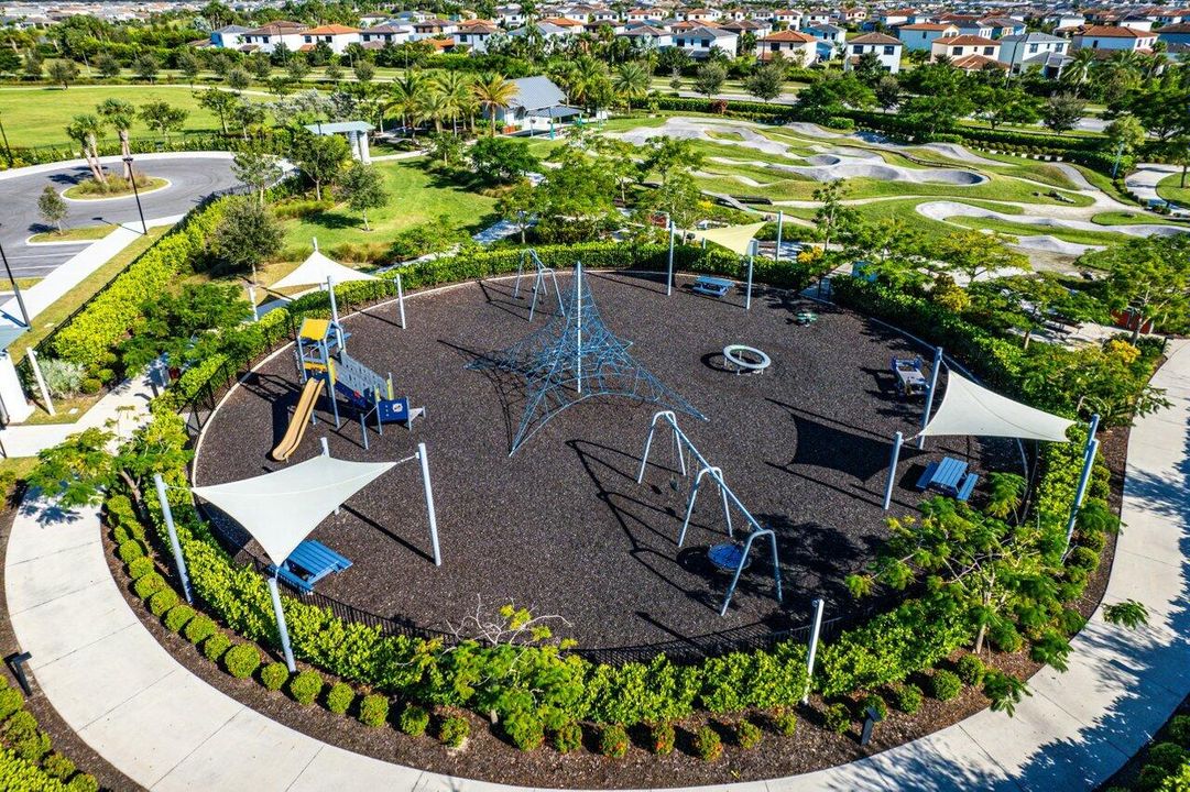 For Sale: $799,990 (3 beds, 3 baths, 2410 Square Feet)