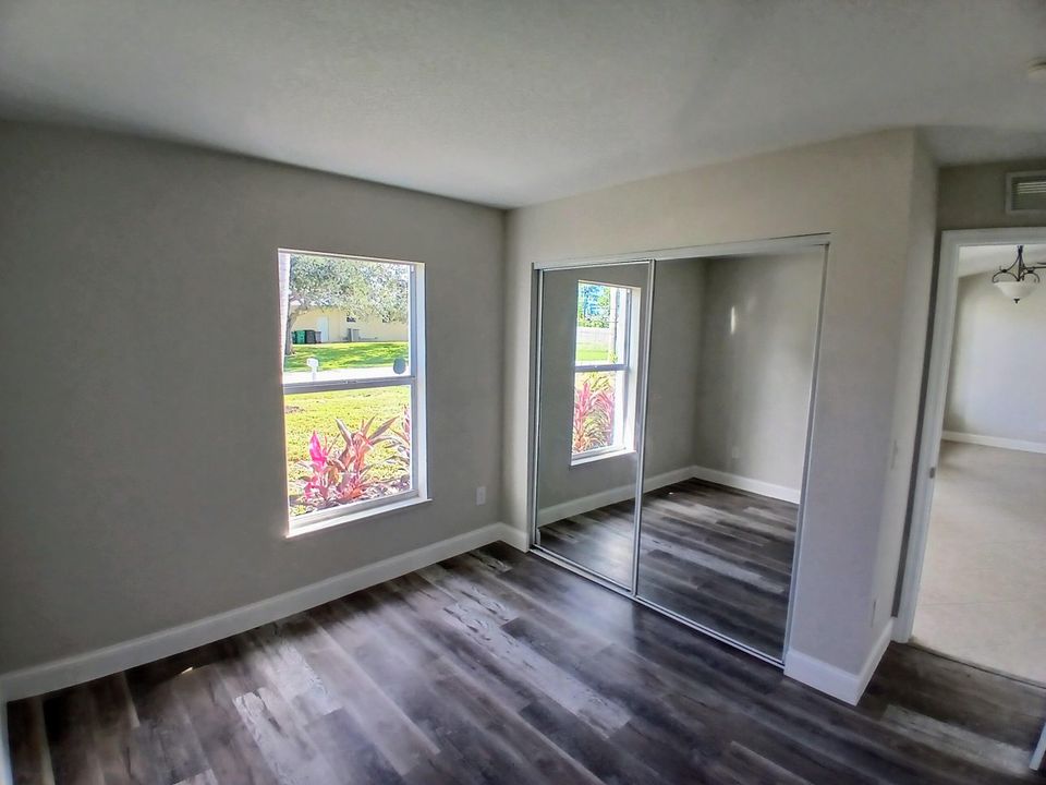 待售: $459,800 (4 贝兹, 2 浴室, 1930 平方英尺)