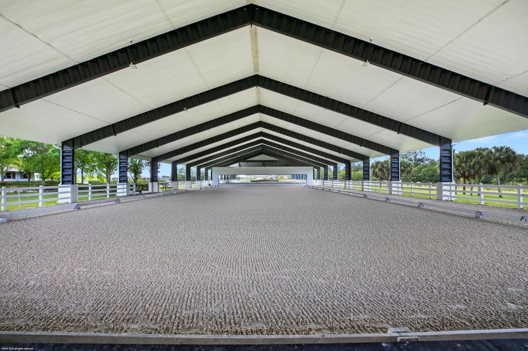 На продажу: $4,900,000 (4 спален, 3 ванн, 3080 Квадратных фут)