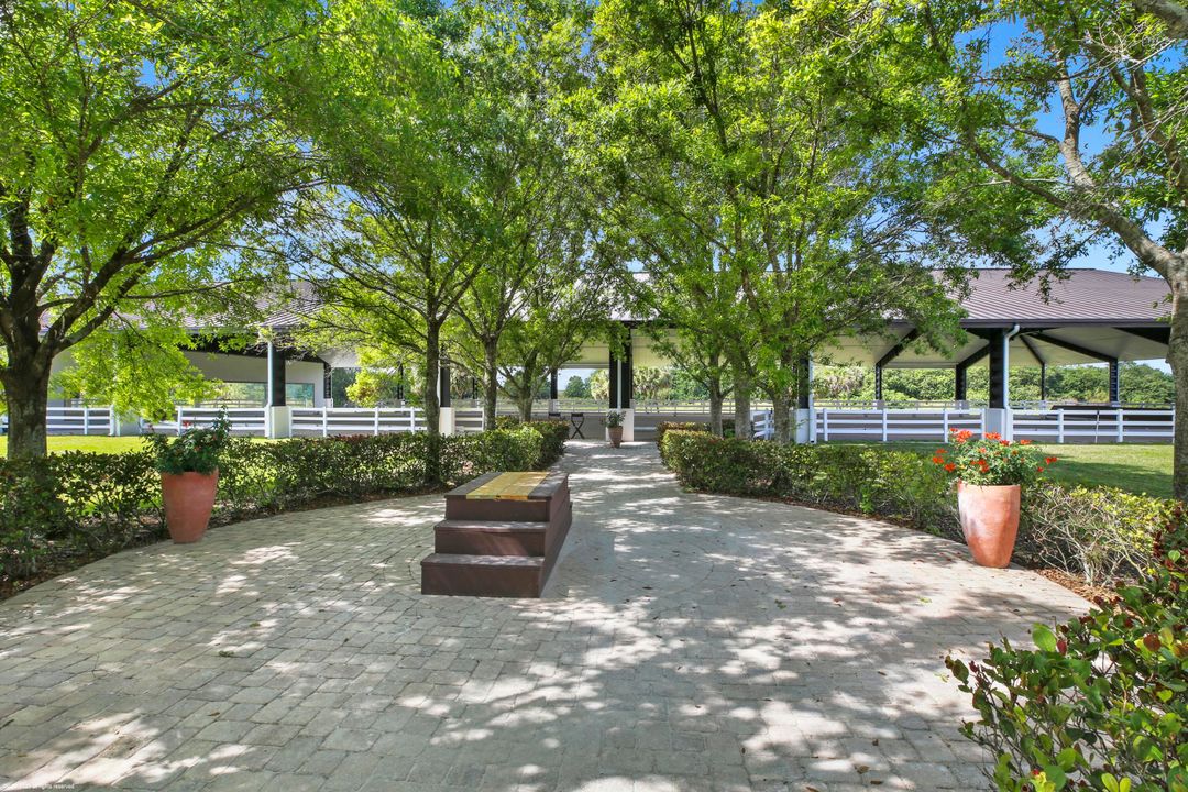 На продажу: $4,900,000 (4 спален, 3 ванн, 3080 Квадратных фут)