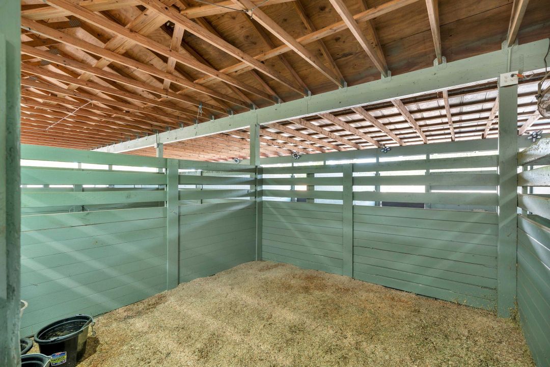 For Sale: $1,888,000 (3 beds, 2 baths, 1783 Square Feet)