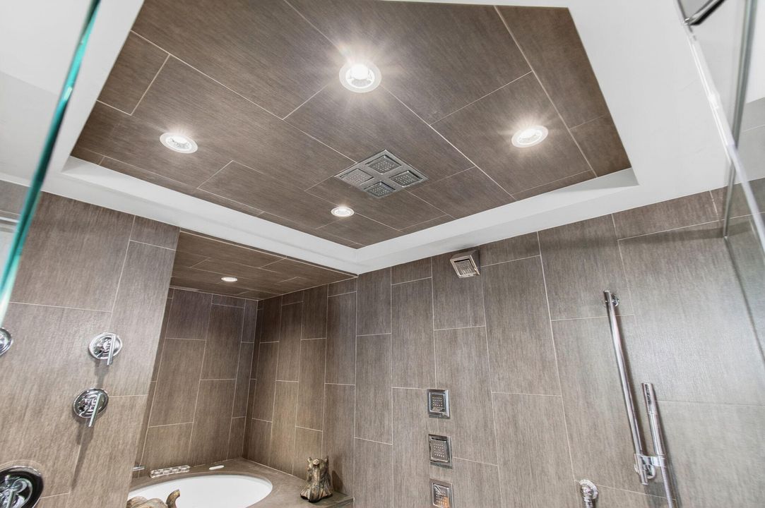 出租: $12,000 (2 贝兹, 2 浴室, 1670 平方英尺)