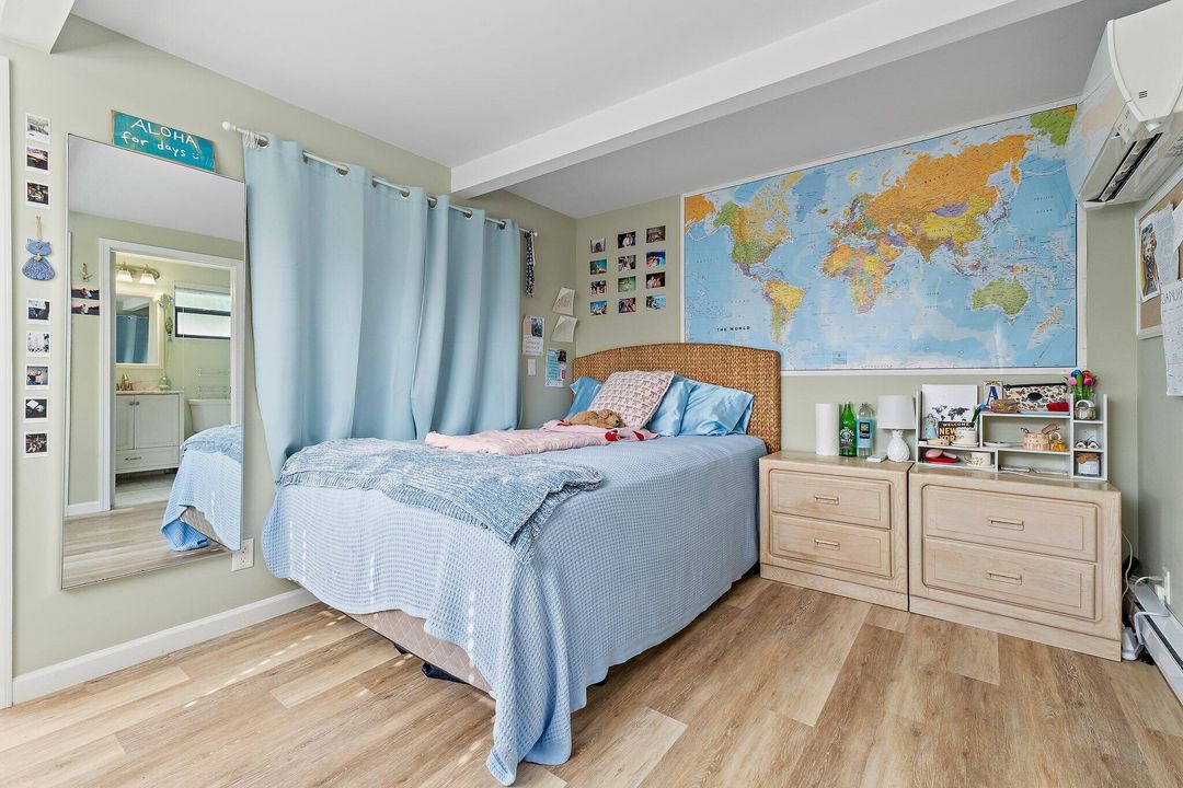 En Venta: $1,500,000 (3 camas, 3 baños, 1700 Pies cuadrados)