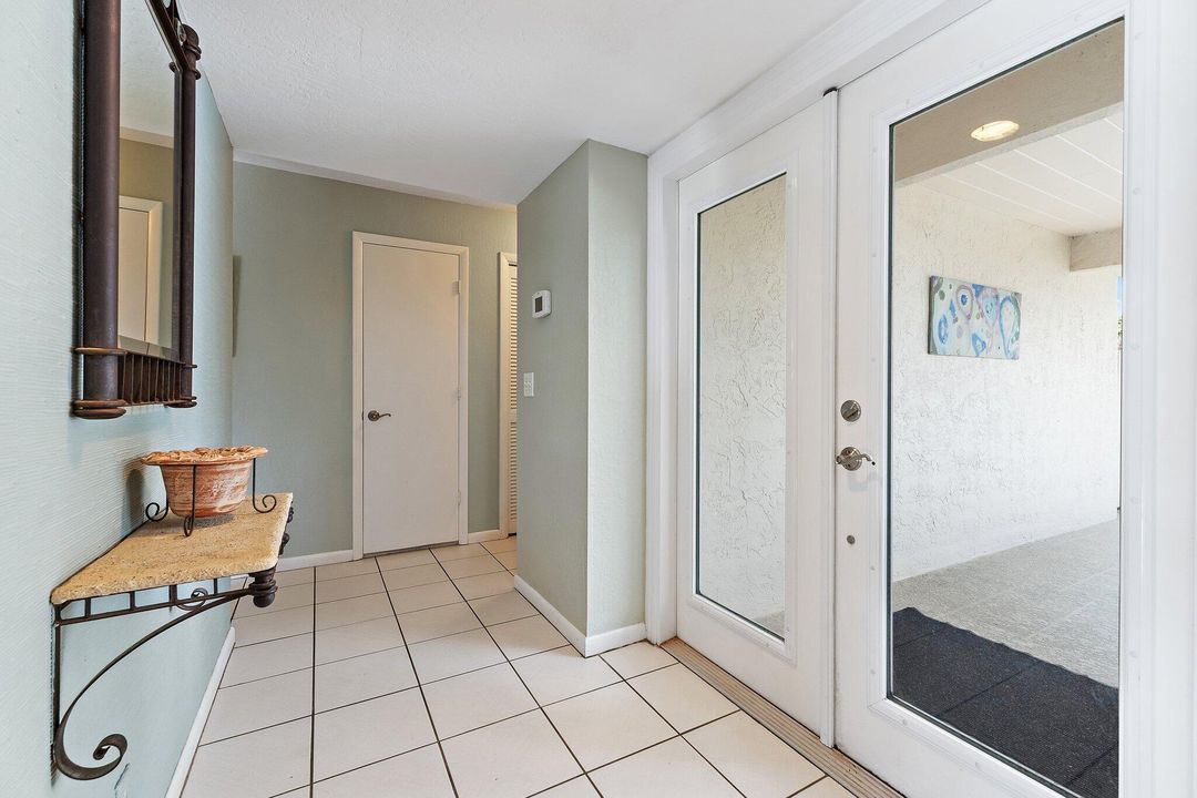 En Venta: $1,500,000 (3 camas, 3 baños, 1700 Pies cuadrados)