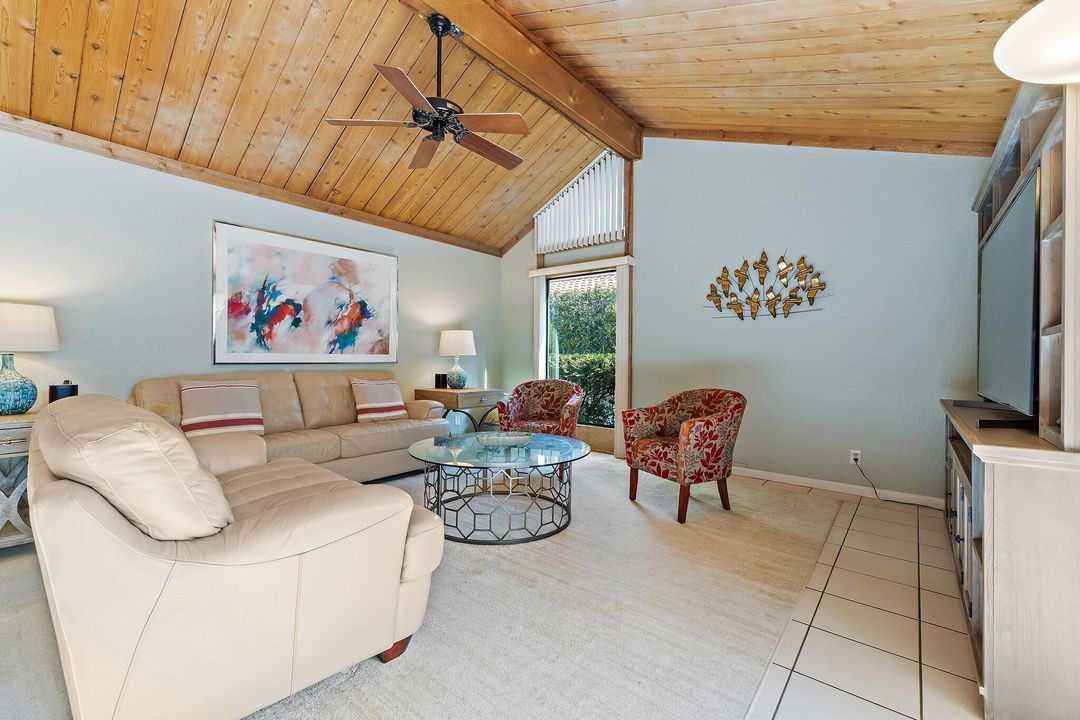 En Venta: $1,500,000 (3 camas, 3 baños, 1700 Pies cuadrados)