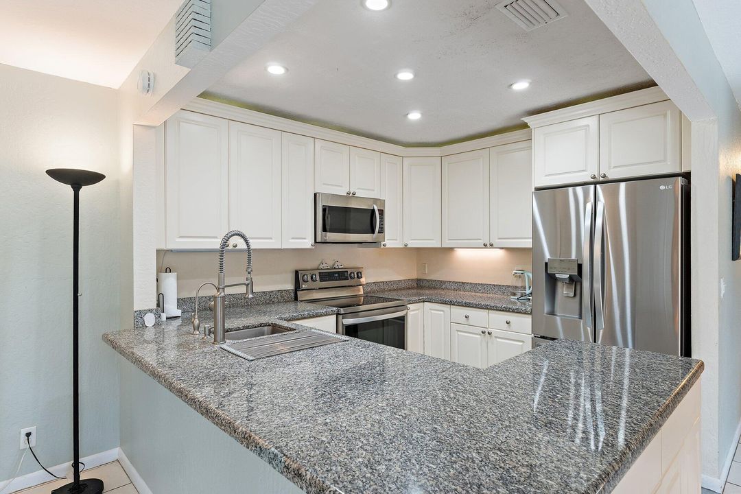 En Venta: $1,500,000 (3 camas, 3 baños, 1700 Pies cuadrados)