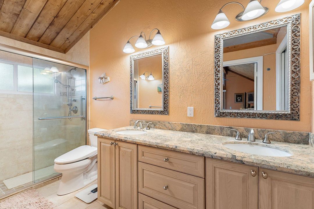 En Venta: $1,500,000 (3 camas, 3 baños, 1700 Pies cuadrados)