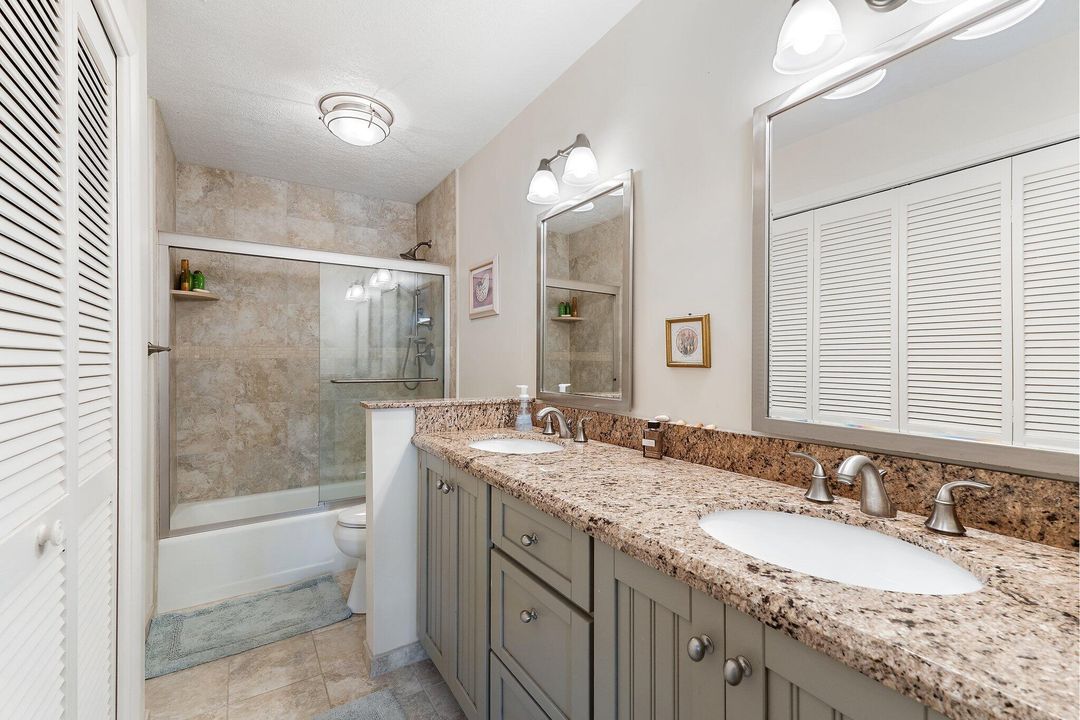 En Venta: $1,500,000 (3 camas, 3 baños, 1700 Pies cuadrados)