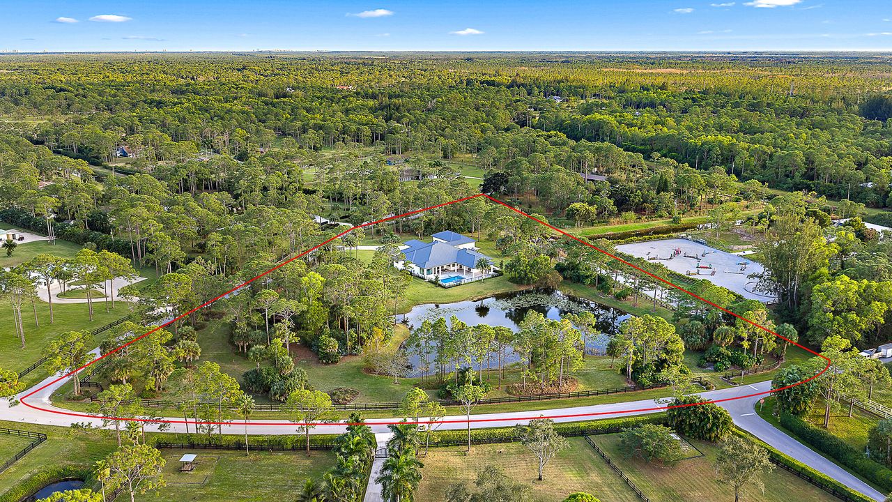 待售: $4,500,000 (4 贝兹, 4 浴室, 4965 平方英尺)