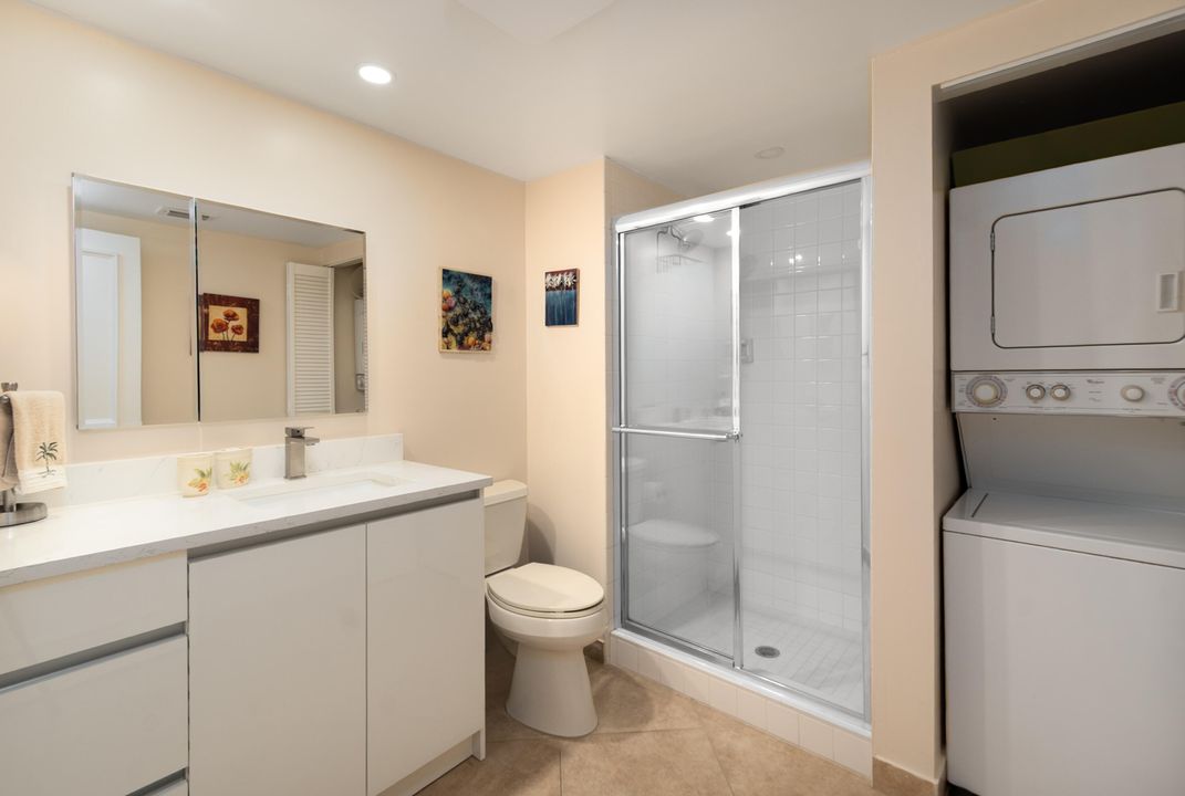 待售: $349,900 (2 贝兹, 2 浴室, 1651 平方英尺)