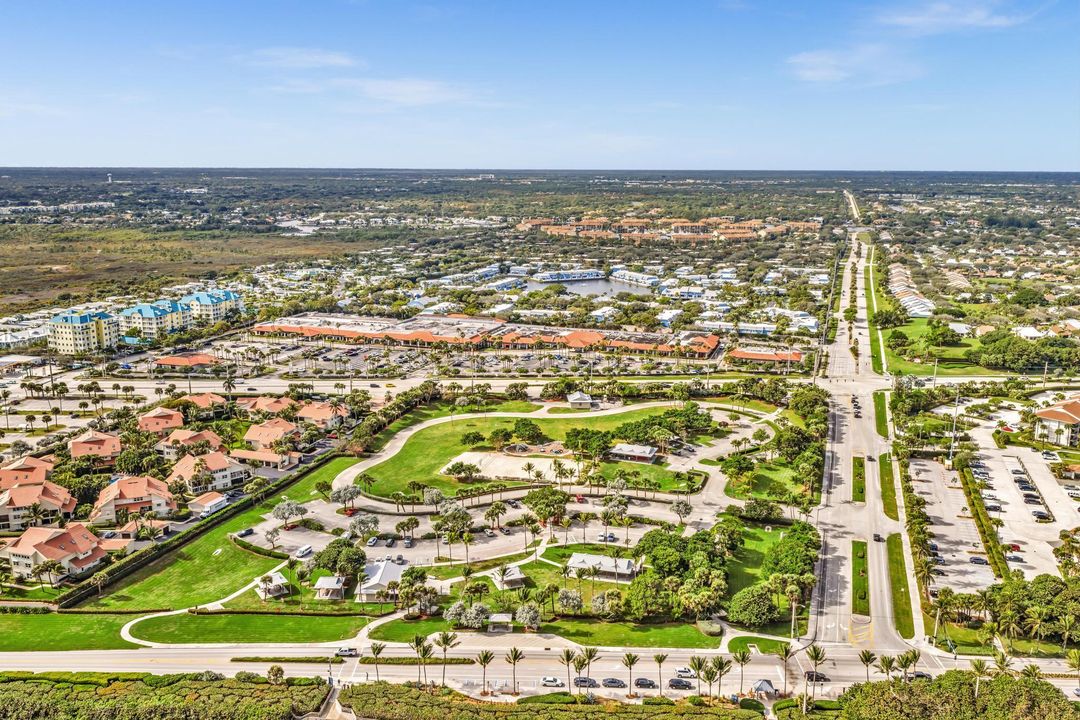 待售: $849,900 (3 贝兹, 2 浴室, 2266 平方英尺)