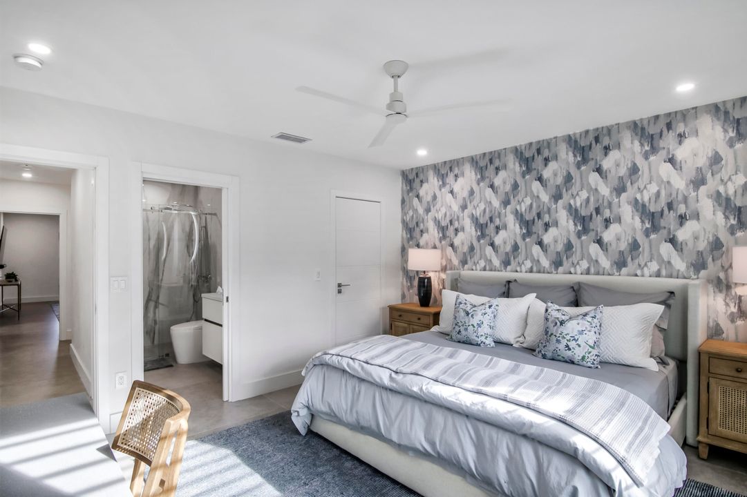 For Sale: $1,895,000 (3 beds, 3 baths, 2323 Square Feet)