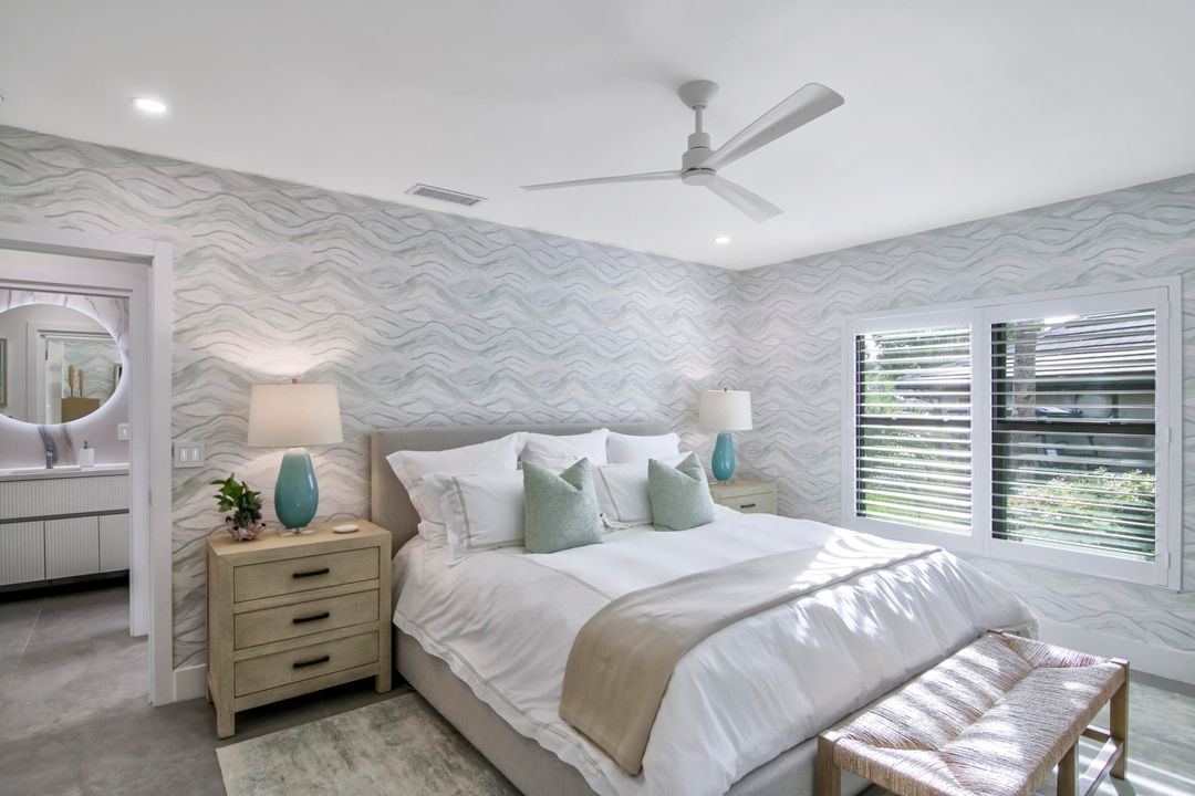 For Sale: $1,895,000 (3 beds, 3 baths, 2323 Square Feet)