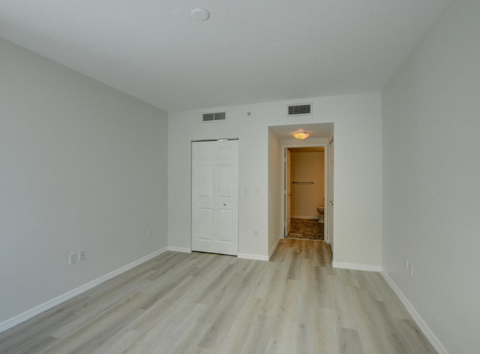 En Renta: $5,750 (2 camas, 2 baños, 1130 Pies cuadrados)