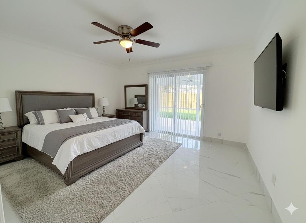 For Rent: $3,500 (4 beds, 2 baths, 1330 Square Feet)