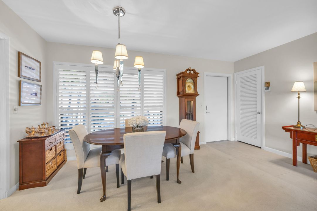 На продажу: $469,000 (3 спален, 2 ванн, 1600 Квадратных фут)