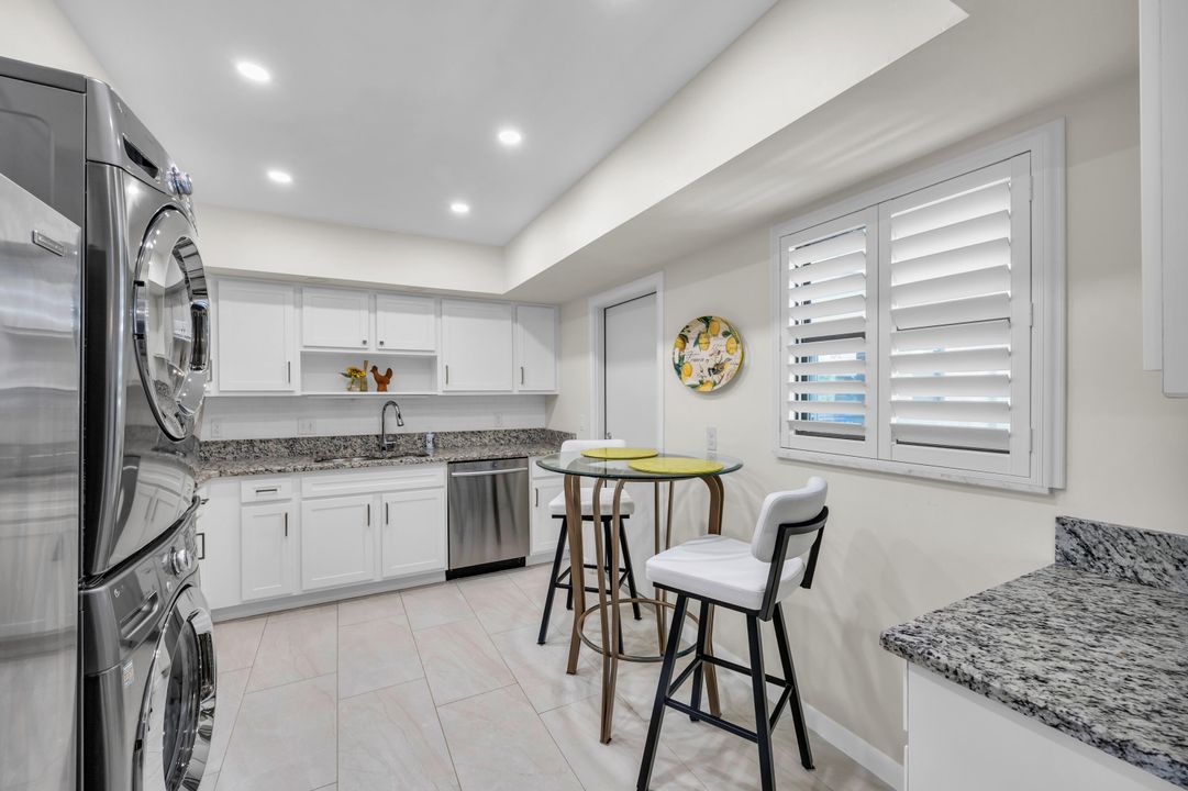 На продажу: $469,000 (3 спален, 2 ванн, 1600 Квадратных фут)