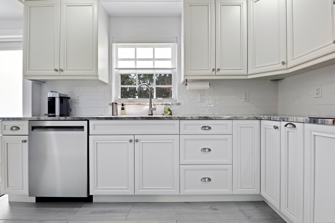 En Venta: $1,325,000 (3 camas, 3 baños, 2143 Pies cuadrados)