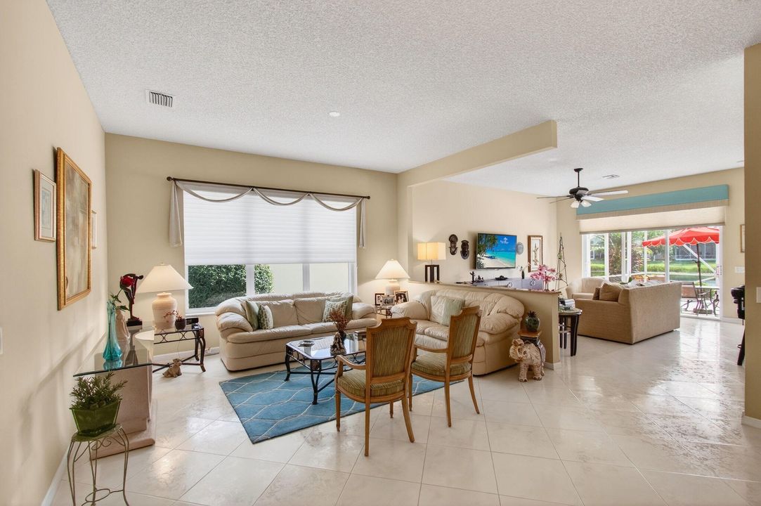 For Sale: $650,000 (3 beds, 2 baths, 2078 Square Feet)