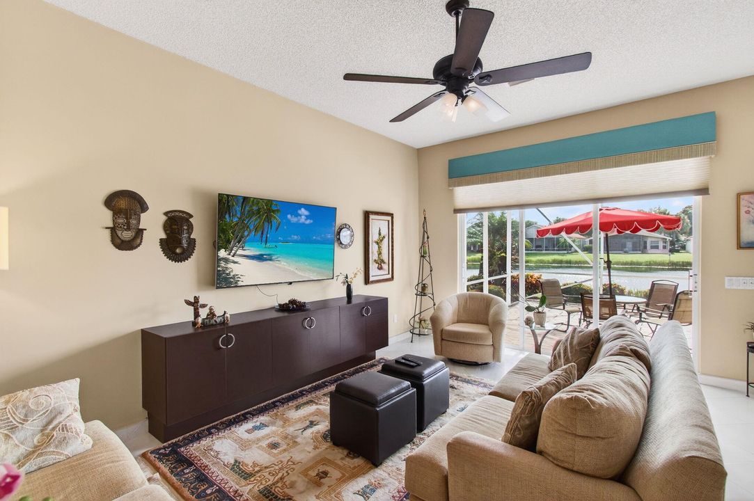 For Sale: $650,000 (3 beds, 2 baths, 2078 Square Feet)