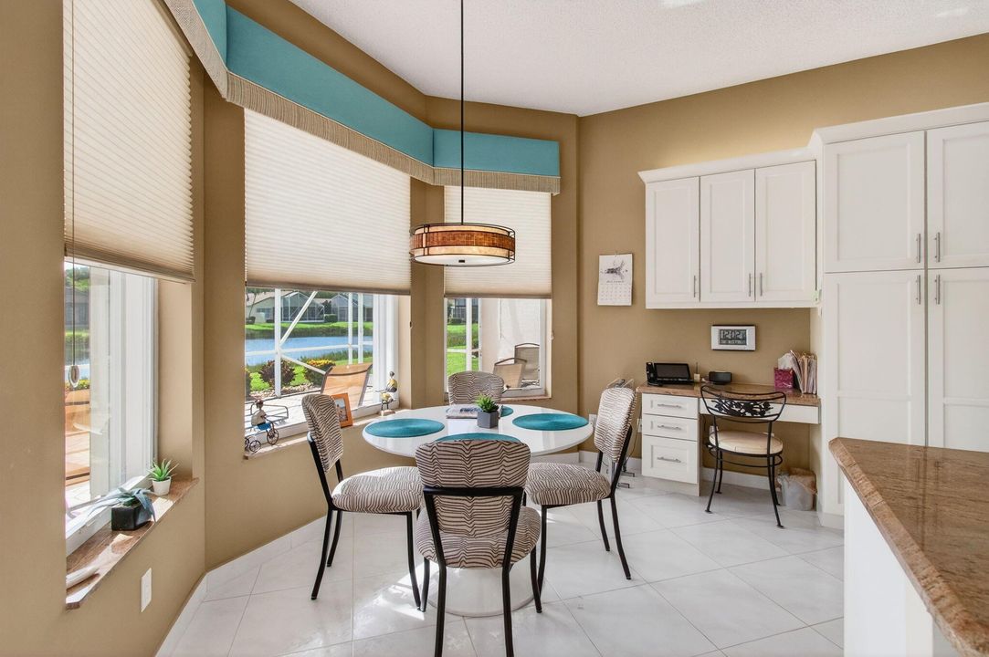 For Sale: $650,000 (3 beds, 2 baths, 2078 Square Feet)