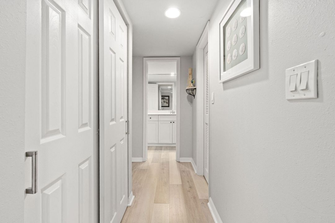 待售: $364,900 (2 贝兹, 2 浴室, 1184 平方英尺)