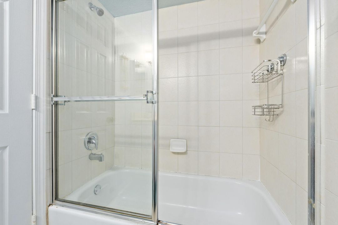 待售: $364,900 (2 贝兹, 2 浴室, 1184 平方英尺)