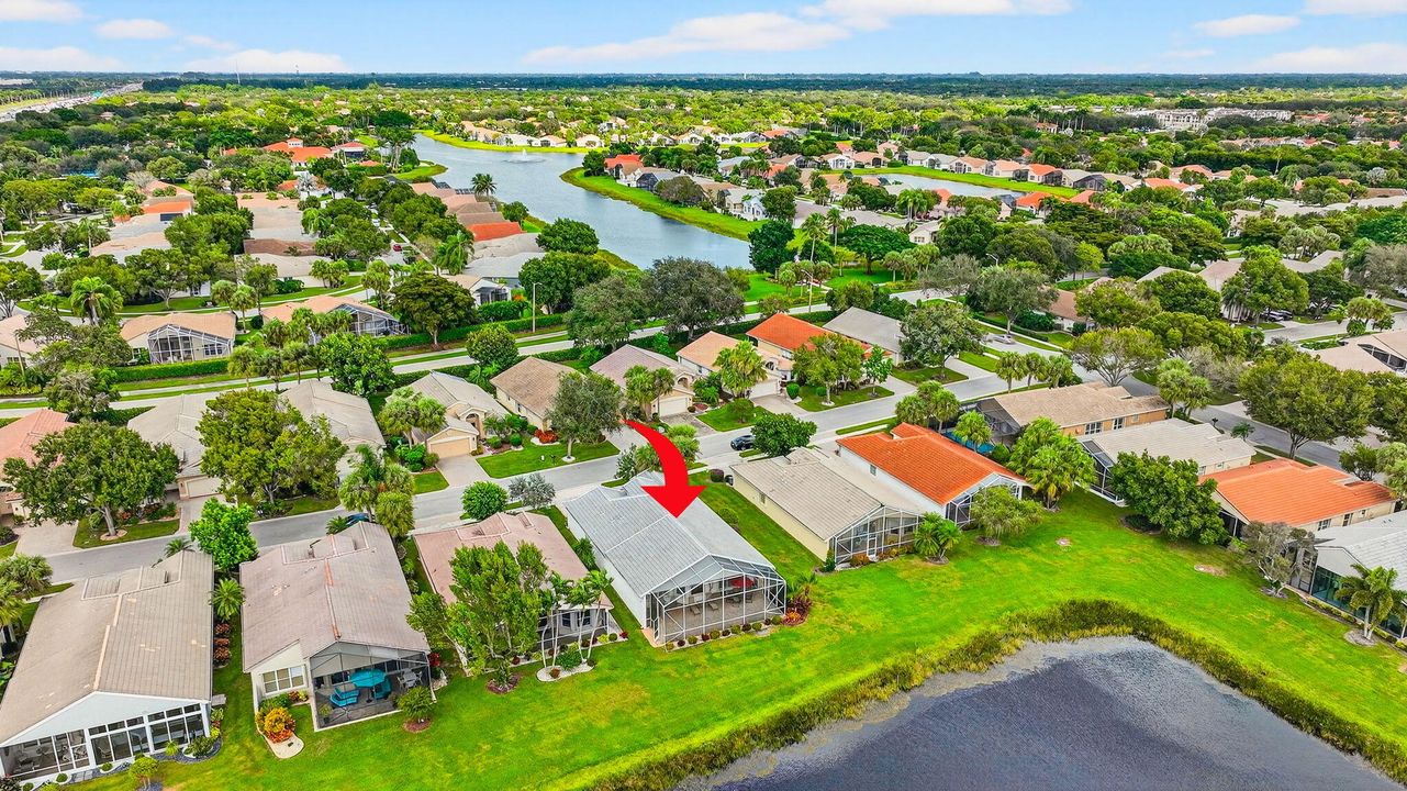 For Sale: $650,000 (3 beds, 2 baths, 2078 Square Feet)