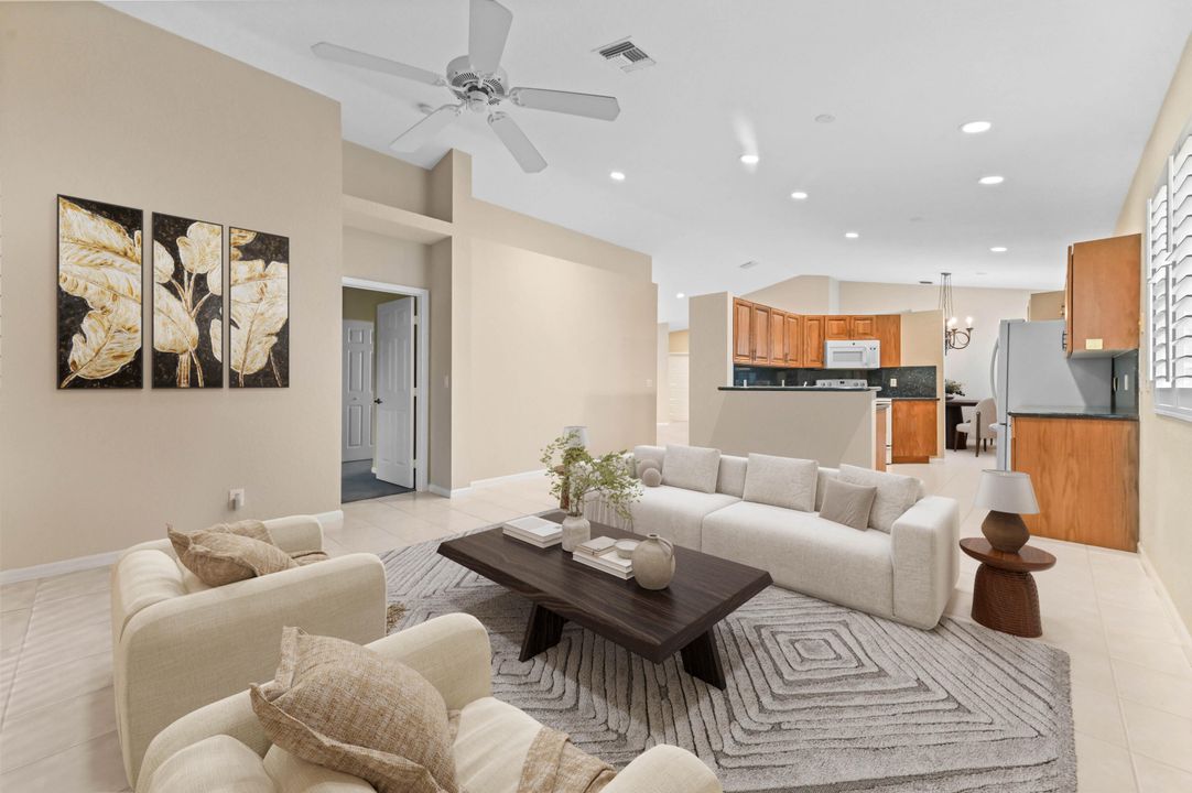 На продажу: $429,900 (3 спален, 2 ванн, 1720 Квадратных фут)