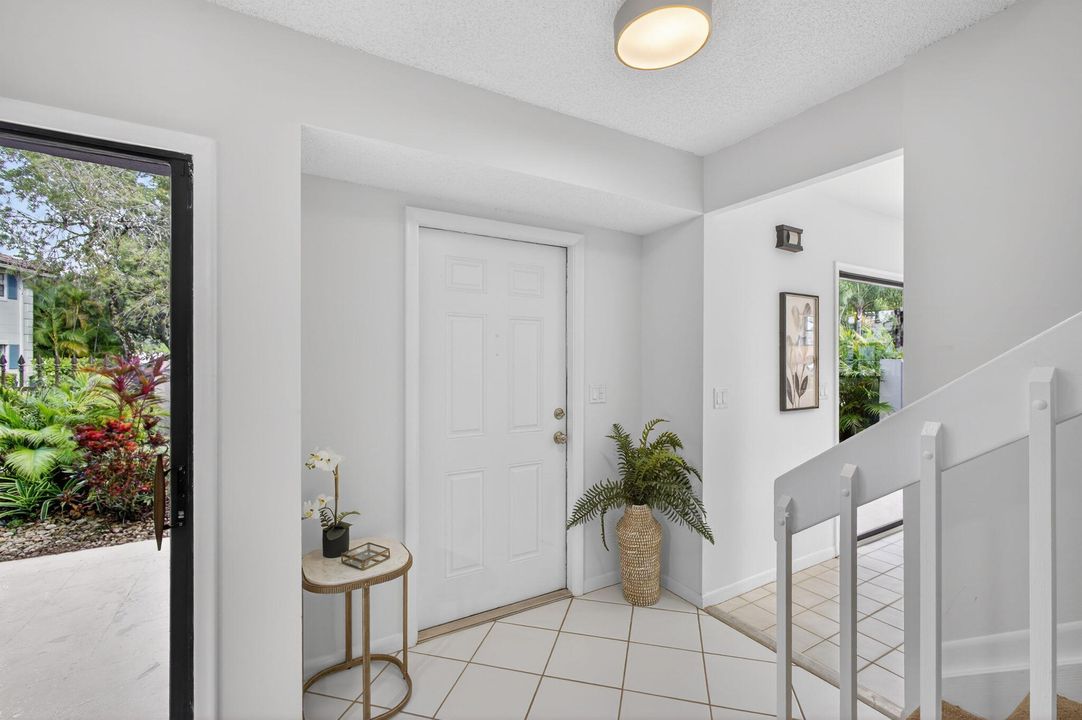 For Sale: $419,000 (3 beds, 3 baths, 1532 Square Feet)