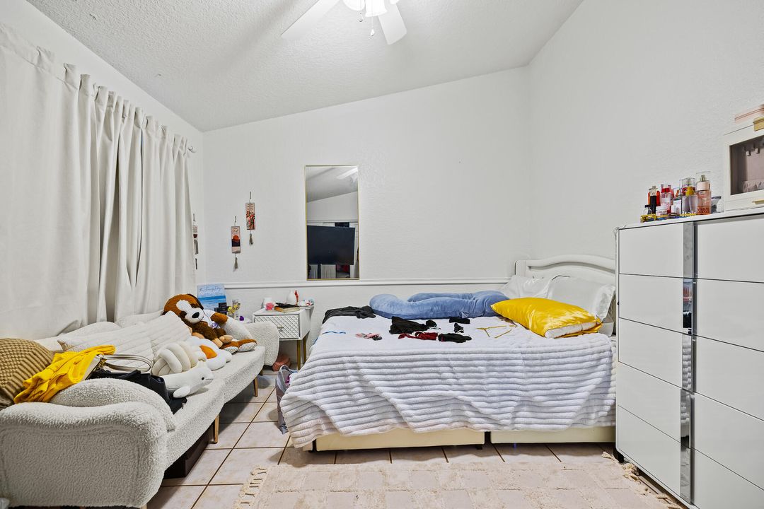 待售: $315,000 (2 贝兹, 2 浴室, 1244 平方英尺)