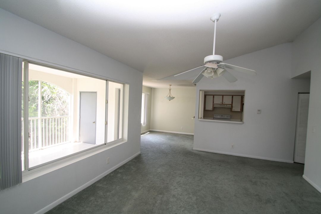 出租: $1,900 (2 贝兹, 2 浴室, 1104 平方英尺)