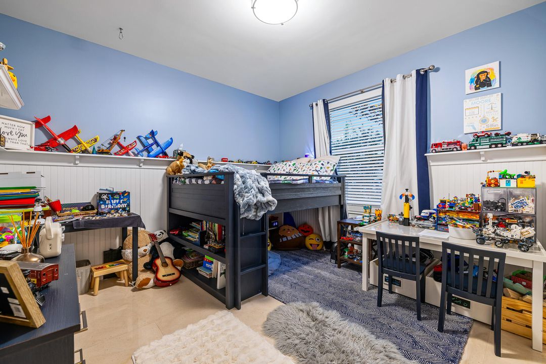 En Venta: $1,549,000 (5 camas, 3 baños, 2992 Pies cuadrados)