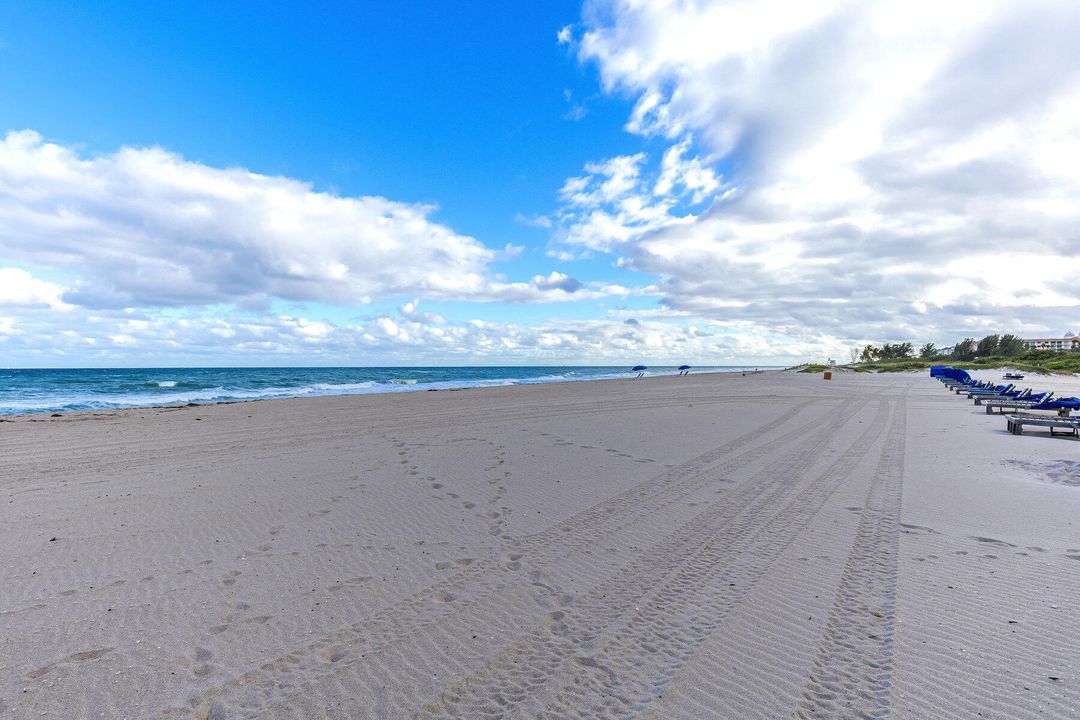 For Sale: $1,600,000 (2 beds, 2 baths, 1529 Square Feet)