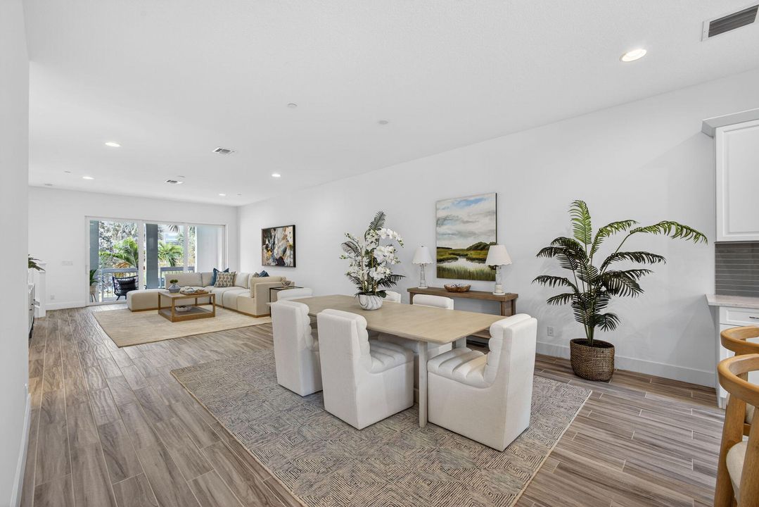 For Sale: $920,000 (4 beds, 3 baths, 2750 Square Feet)