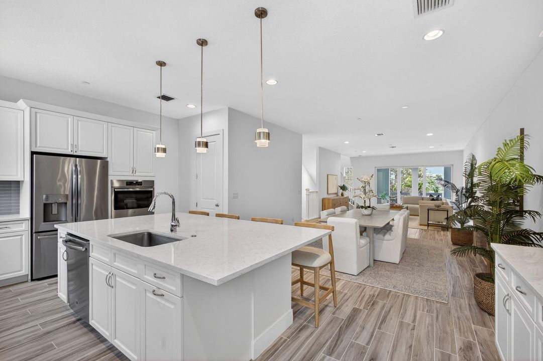 For Sale: $920,000 (4 beds, 3 baths, 2750 Square Feet)