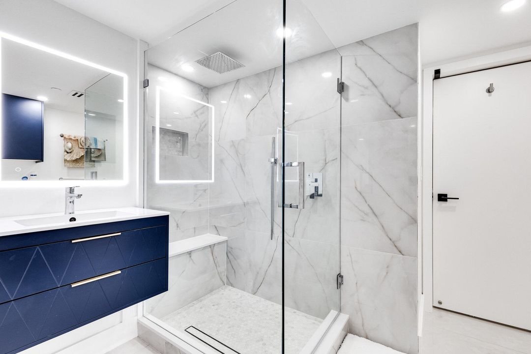 For Sale: $1,600,000 (2 beds, 2 baths, 1529 Square Feet)