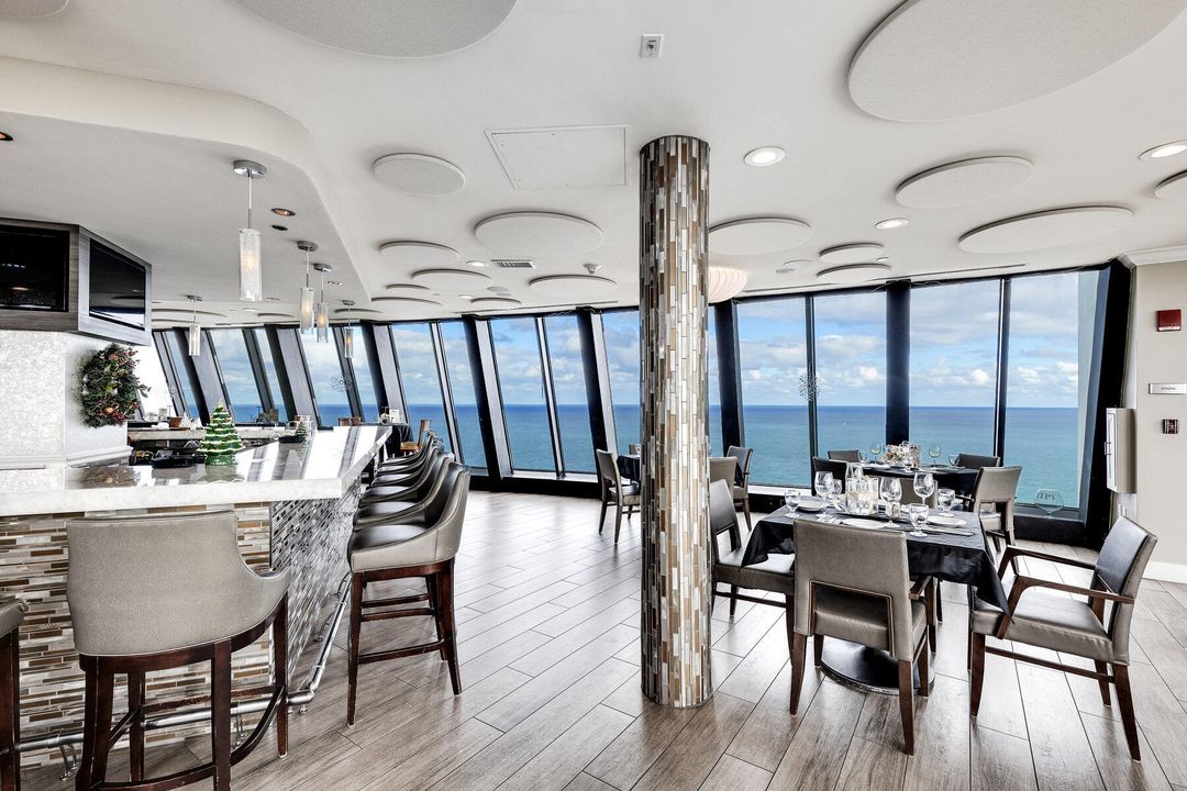 For Sale: $1,600,000 (2 beds, 2 baths, 1529 Square Feet)