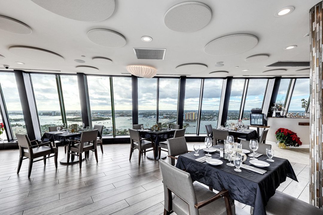 For Sale: $1,600,000 (2 beds, 2 baths, 1529 Square Feet)