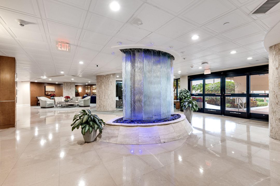 For Sale: $1,600,000 (2 beds, 2 baths, 1529 Square Feet)