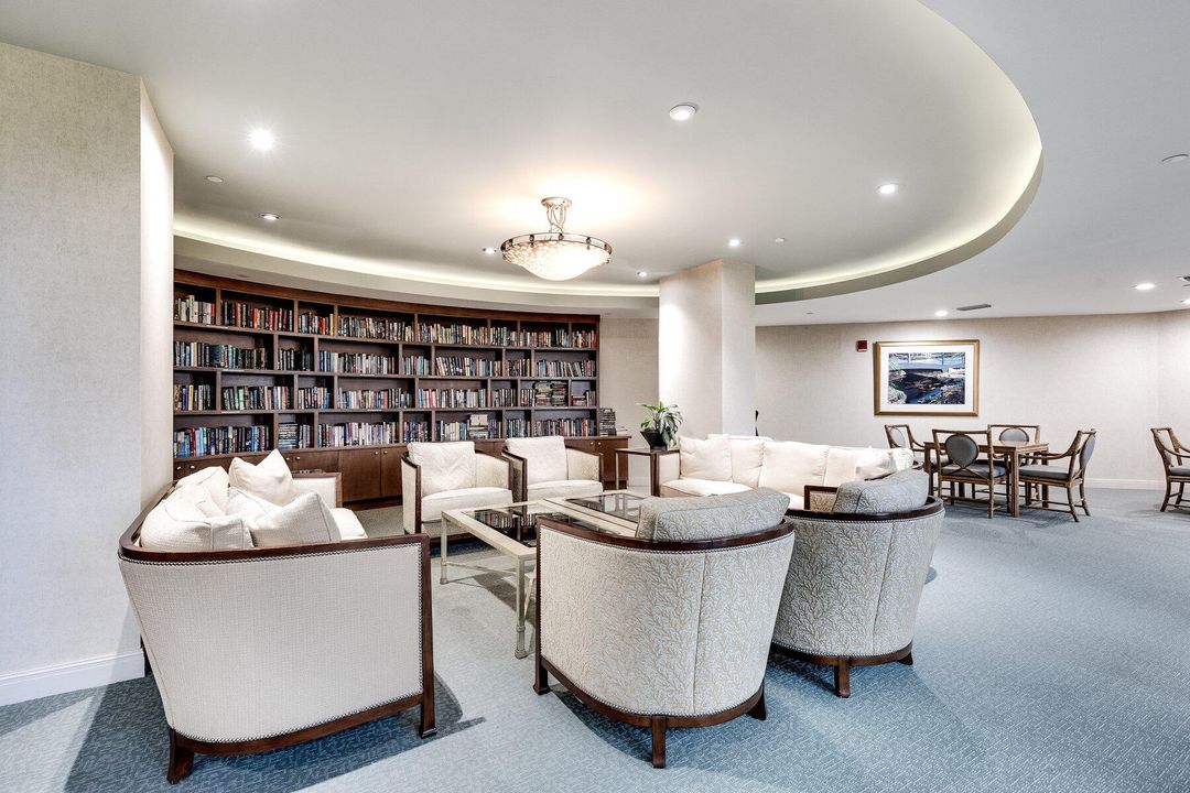 For Sale: $1,600,000 (2 beds, 2 baths, 1529 Square Feet)