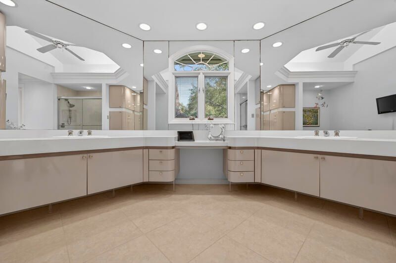 待售: $3,995,000 (4 贝兹, 4 浴室, 4326 平方英尺)