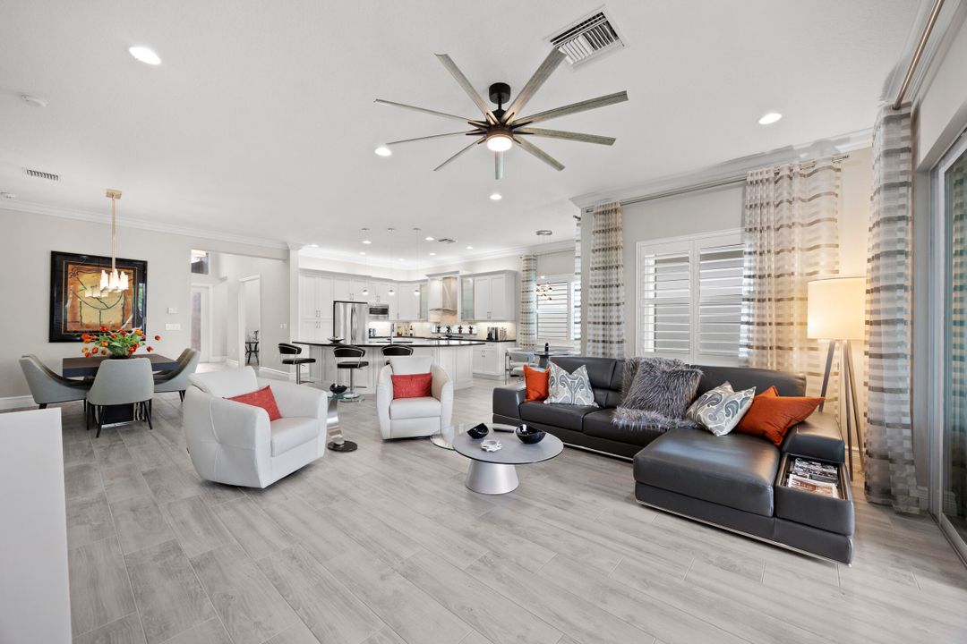 For Sale: $1,025,000 (3 beds, 3 baths, 2309 Square Feet)